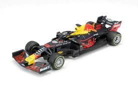 Red bull's max verstappen uses no 33 for the same reason, as does ferrari's sebastian vettel with the no 5. Aston Martin Rb15 33 Max Verstappen Formula One F1 Red Bull Racing 1 43 Diecast Model Car By Bburago 38039 Amazon Com Au Toys Games