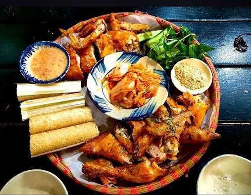 Những quán gà nướng cơm lam ở Đà Lạt đến dân thổ địa cũng gật gù khen ngon