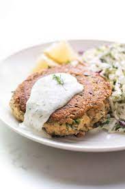 These crab cakes are amazing and they are keto friendly which is a plus. Whole30 Keto Salmon Cakes With Lemon Dill Aioli Tastes Lovely