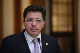 Ministro de Finanzas habla sobre reformas a la Ley Orgánica de...