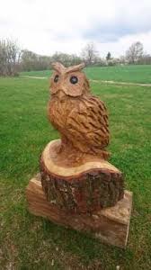 Wählen sie erstmal eine von unseren kostenlosen kürbis vorlagen aus, die sie in der bildgalerie unter finden. Holzeule Kettensagenschnitzen Gartenholzfigur Kettensagenschnitzen Schnitzen Uhu Eule