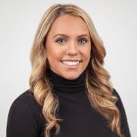 Erin Mullaney's Instagram, Twitter & Facebook