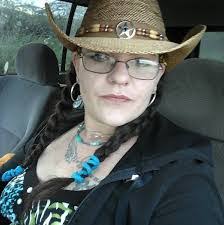 Joan Harpham's Instagram, Twitter & Facebook