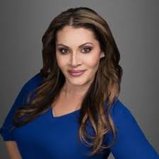 Irma Manzanares's Instagram, Twitter & Facebook