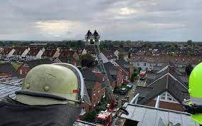 Brikettpresse ville i der brikettfabrik knapsack.jpg. Schwierige Loscharbeiten In Kottingen Radio Erft