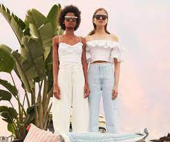 Marca referência no brasil e no mundo quando o assunto é moda e acessórios, a zara brasil possui as mais diversas peças de vestuário, atendendo ao público masculino, feminino até a coleção kids, elaborada especialmente para as crianças. Zara Brasil Agora Tem Loja Online Veja Os Detalhes Van Duarte
