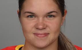 Métis hockey player enjoying her new life with Calgary Dinos