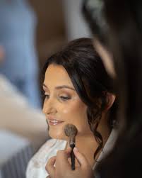 ✨ SWIPE TO SEE BRIDAL GLOW ✨ There's nothing I love more than getting sent  these gorgeous photos from my brides. Skin prep is such an important part  of the wedding journey,