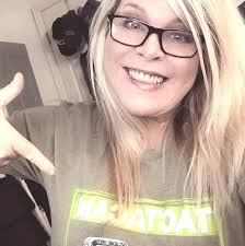 🎊🎊ADOPTED 🎊🎊Happy Friday and Summer Solstice! 🎉 Who needs a little  SUNSHINE in their life?!? When Sunshine comes in the form of a beautiful  Rottweiler—we say “yes please”! Meet Sunshine! 🌞 This