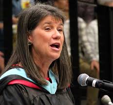 Gravette seniors receive diplomas Saturday