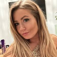 Hannah Marsden (hvmarsden)