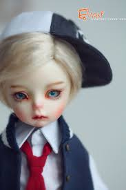 DollZone Evan