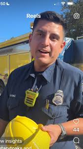 @venturacountyfire department is here right now  @thousandoaksrotarystreetfair ✨ stop by and see them bring your kids for a  quick tour of the fire engine and the ambulance and they have lots of free  ...