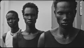 @_manabouttownuk "Beautiful thing", Shot