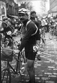 It ran from 1 to 19 july in six stages over 2,428 km (1,509 mi), and was won by maurice garin. 19 Vintage Photographs Of The Tour De France Europeana