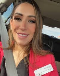 Melissa Favela's Instagram, Twitter & Facebook