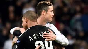 Y en sus últimos días en la ciudad condal, tuvo un accidente de tráfico, y le pillaron conduciendo bajo los efectos del alcohol. Cristiano Ronaldo Lionel Messi Psg Planea Acercar A Kylian Mbappe Al Sueldo De Cr7 Y Messi Para Impedir Su Salida Rpp Noticias