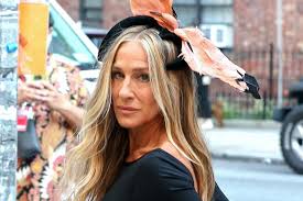Free to join · earn cash back today · shop exclusive offers Sarah Jessica Parker Brings Back Carrie S Dramatic Bird Hat In Sparkling Pumps For And Just Like That