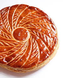Galette Des Rois Frangipane Amande Traditionnelle Recette Olivia Patisse En 2021 Galette Galette Des Rois Galette Des Rois Frangipane