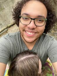 Ellen Humphrey (@ellenhumphrey)