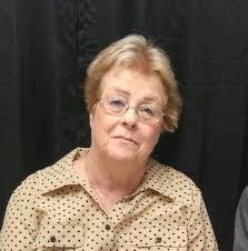 Alanna Piper's Instagram, Twitter & Facebook