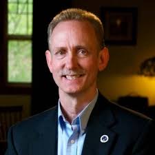 Randolph Beasley's Instagram, Twitter & Facebook