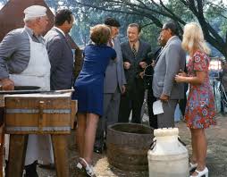 Jejich filmovou chalupu byste dnes v obci u příbrami nepoznali. Chalupari Tv Series 1975 Imdb