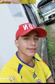 AtenciónArauca || Como Jostín Alfonso Olivos González fue identificado el  joven asesinado ésta madrugada en el tramo vial entre el Colegio Villamaga  con la “Y” del sitio conocido como El Garrotazo, en