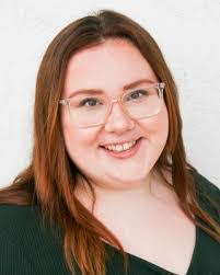 Maria Rue's Instagram, Twitter & Facebook