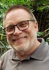 Kenny Mueller's Instagram, Twitter & Facebook