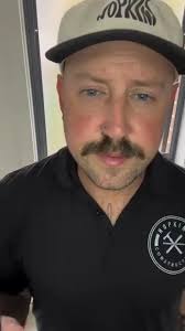 Downshift Beard Butta