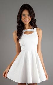 Pin By Karin Verstraaten Van Oort On School Dance Dresses White Cocktail Dress Casual White Dress Fancy Dress Short