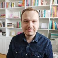 100+ perfiles de «Siatkowski»