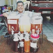 Piala presiden terengganu merupakan pasukan bola sepak. Dulu Menteri Besar Terengganu Sekarang Penternak Kelulut