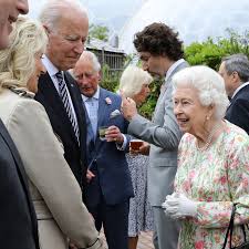 With steven mackintosh, samantha bond, barbara flynn, emilia fox. President Biden Will Meet Queen Elizabeth At Windsor Castle The New York Times