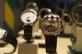 You can surely go for any of the sonata watches and you are going to get the best. Top 6 Best Women Watch Brands In India Blogsrocks