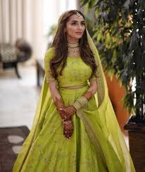 Trending Bridal Hairstyles That Every To Be Bride Must Check Out Wedding hairstyles for the gala indian weddings deserves to be grand and gorgeous. trending bridal hairstyles that every