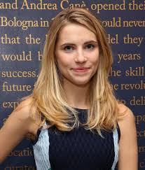 Wallis Currie Wood Madam Secretary Meet The Season 3 Cast Heavy Com Page 8 Madam Secretary Wallis Woman Crush