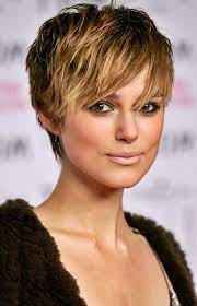 13 Flattering Short Hairstyles For Thick Hair Short Hair Model Thick Hair Styles Short Hair Styles