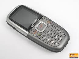 Alcatel OT 556: všechno hezky zaoblíme ...