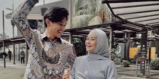 Namun, rey dan dinda hauw belum tau pastinya kapan ke rumah baru billar. Smx6swg283rb4m