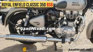 Royal enfield classic 350 gunmetal grey spoke wears tyres of 90/90 r19 size. Bs6 Royal Enfield Classic 350 Launched At Rs 1 69 Lakh Gets Alloy Wheels