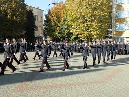 Admitere licee militare 2019 lista colegiilor și liceelor militare ce au organizat admiterea sunt următoarele: Rezultate Finale Admitere 2017 La Colegiul NaÅ£ional Militar Alba Iulia Lista CompletÄƒ Si Top Medii De Intrare De DouÄƒ Ori Mai Multe Fete Ca Anul Trecut Alba24