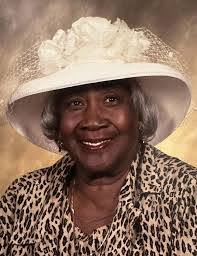 Etta Myers's Instagram, Twitter & Facebook