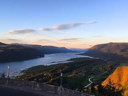 Classic golden hour view from the portland women's forum looking east into the columbia river gorge national scenic area. Columbia River Gorge With Kids Oregon Road Trips Carful Of Kids