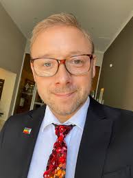 5 minutes with author, Senior Lecturer, and 'shark kid' Chris Pepin-Neff