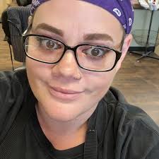 What's a good salon in the area for a trim and future color/highlight? One  with good reviews and not outrageous prices? Thanks 🥰