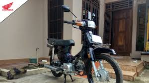Modifikasi honda astrea grand jadi c70, simak ubahan yang diperlukan. Restoration Result Of Honda Astrea Prima Motif Bunglon Youtube