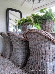 Willow Furniture And Matching Baskets From Room Seventeen Love These Chairs Rustieke Tuinen Buitentuinen Tuinkamer