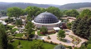The Largest Reptile Zoo In The World Is Right Here In South Dakota And You Need To Visit Vacations In The Us South Dakota Us Travel Destinations